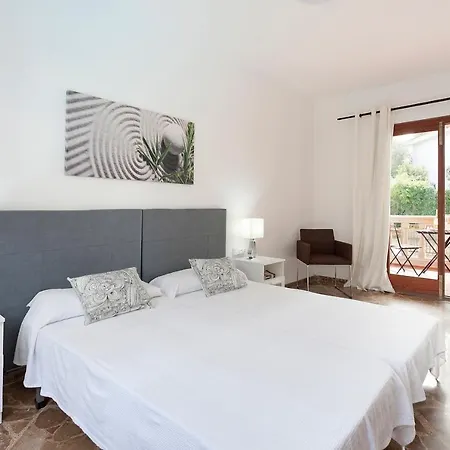 Ribera De Son Veri Villa
